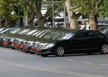 Kamuda otomobil tasarrufu tutmadı: Son 27 ayın harcaması 13 yılın yarısını yakaladı