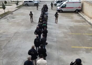 Van protestolarına 340 gözaltı