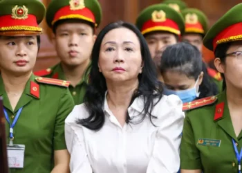 Vietnamlı milyardere, 44 milyar dolarlık yolsuzluk davasında idam cezası verildi