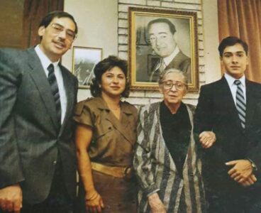 Bir Adnan Menderes portresi: Yalnız, kimsesiz ve hasta bir çocuk… 10 Bir Adnan Menderes portresi: Yalnız, kimsesiz ve hasta bir çocuk…