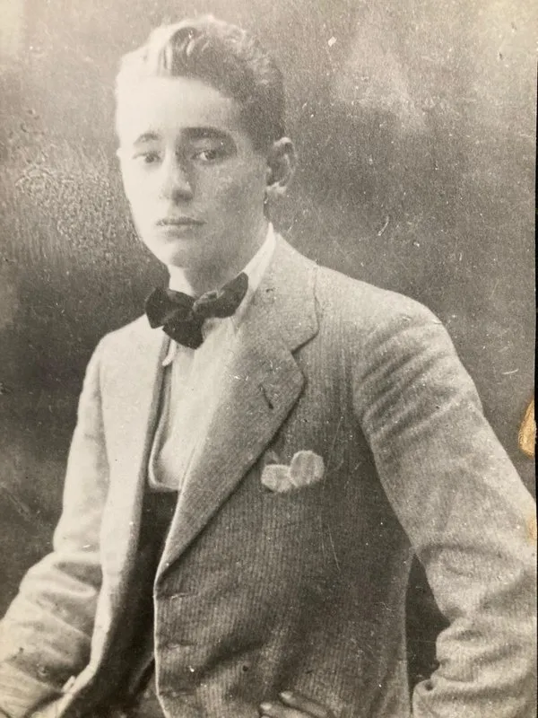 Bir Adnan Menderes portresi: Yalnız, kimsesiz ve hasta bir çocuk… 4 Bir Adnan Menderes portresi: Yalnız, kimsesiz ve hasta bir çocuk…