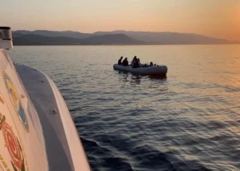 Bodrum’da göçmen taşıyan bot battı: Altı kişi kayboldu
