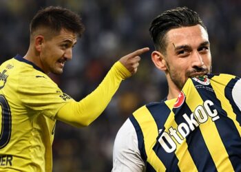Fenerbahçe'de İstanbulspor maçı öncesi büyük sıkıntı: Kadro baştan aşağı değişiyor 2 Fenerbahçe’de İstanbulspor maçı öncesi büyük sıkıntı: Kadro baştan aşağı değişiyor