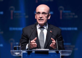 Hazine ve Maliye Bakanı Şimşek: Konut ve kira fiyat artışları düşecek