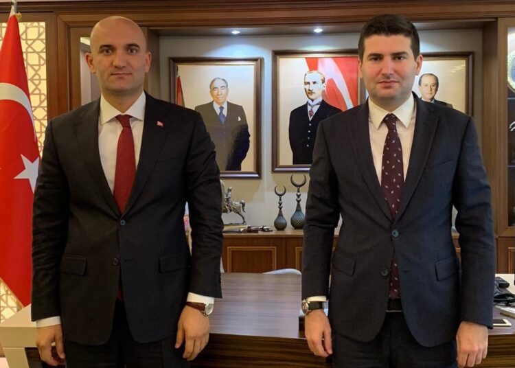 Sinan Ateş, eşine ‘Olcay Kılavuz ve Ahmet Yiğit Yıldırım beni öldürmek için kiralık katil arıyor’ demiş 1 Sinan Ateş, eşine ‘Olcay Kılavuz ve Ahmet Yiğit Yıldırım beni öldürmek için kiralık katil arıyor’ demiş