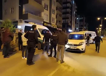 Anneler Günü’nde baba katliamı! Eşini öldürdü, oğlunu ve damadını ağır yaraladı