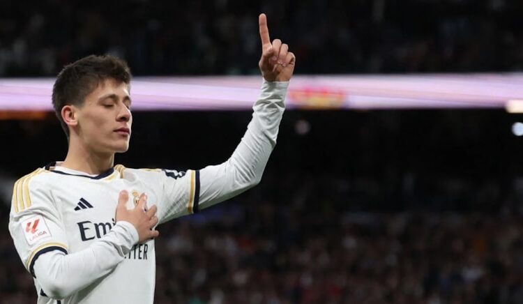 İkinci yarı oyuna giren Arda, 5-0'lık maçta Real Madrid’in son golünü attı 1 İkinci yarı oyuna giren Arda, 5-0’lık maçta Real Madrid’in son golünü attı