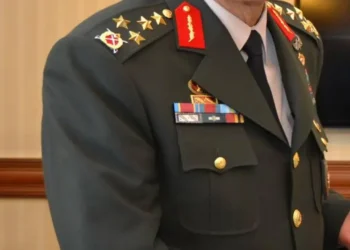 Emekli askerlere ekran yasağı: 3 yıla kadar hapis cezası gelebilir