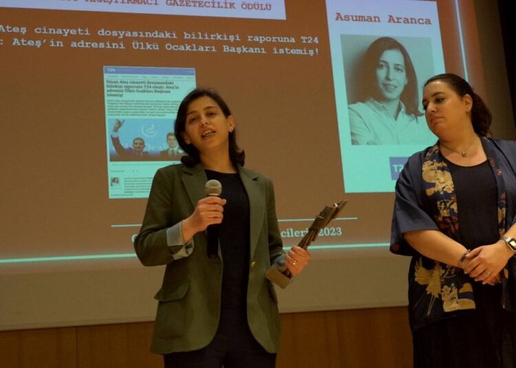 Sinan Ateş haberleri ses getirmişti: Asuman Aranca'ya Uğur Mumcu Araştırmacı Gazetecilik Ödülü 1 Sinan Ateş haberleri ses getirmişti: Asuman Aranca’ya Uğur Mumcu Araştırmacı Gazetecilik Ödülü