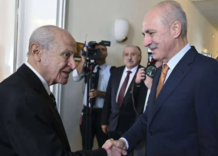 Numan Kurtulmuş'tan Bahçeli'ye anayasa ziyareti 1 Numan Kurtulmuş’tan Bahçeli’ye anayasa ziyareti