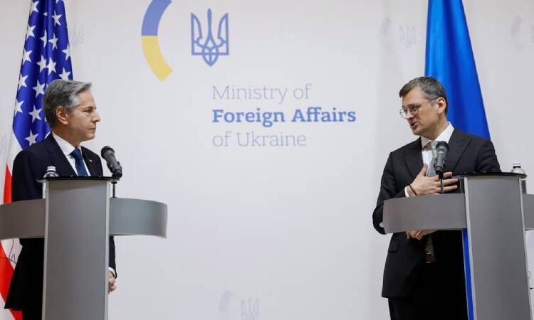 ABD Dışişleri Bakanı Blinken açıkladı; Washington'dan Kiev'e 2 milyar dolarlık ek yardım 1 ABD Dışişleri Bakanı Blinken açıkladı; Washington’dan Kiev’e 2 milyar dolarlık ek yardım