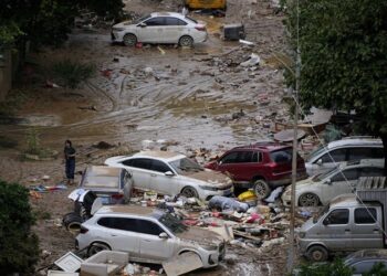 Çin, şiddetli yağmurun etkisi altında: 58 noktada acil durum ilan edildi