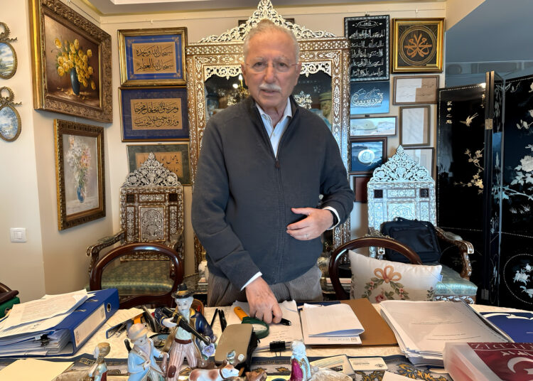 Ekmeleddin İhsanoğlu, 10 yıllık suskunluğunu bozdu: ‘Çatı aday’ fikrinin mimarı Bahçeli 1 Ekmeleddin İhsanoğlu, 10 yıllık suskunluğunu bozdu: ‘Çatı aday’ fikrinin mimarı Bahçeli