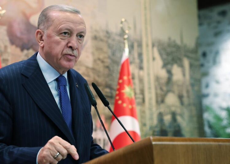 Kulis: Erdoğan, kabine ve partideki değişim için zamanı belirledi 1 Kulis: Erdoğan, kabine ve partideki değişim için zamanı belirledi