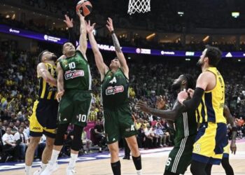 Ergin Ataman’ın Panathinakos’u Fenerbahçe’yi eledi! Üçüncülük maçı Olympiakos’la