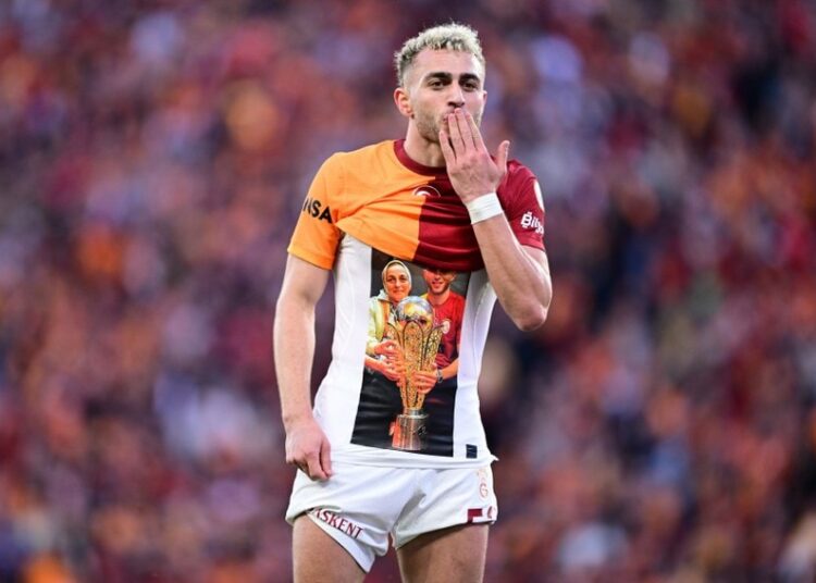 Fatih Karagümrük engelini de aşan Galatasaray rekorlarla şampiyonluğa koşuyor 1 Fatih Karagümrük engelini de aşan Galatasaray rekorlarla şampiyonluğa koşuyor