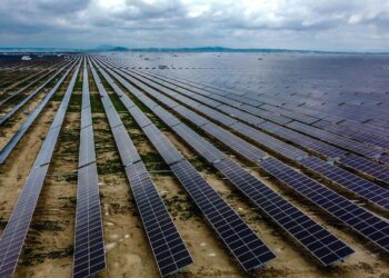 Türkiye’nin güneş enerjisi atılımı Avrupa basınında: “Hedef ABD pazarı”
