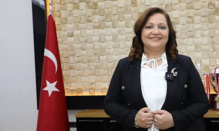 Burcu Köksal: Karar verdim, AK Parti’ye katılıyorum 1 Afyonkarahisar’da 400 liralık nikâh ücreti sığınmacılar için 10 bin TL oldu