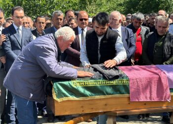 Göçükte ölen madenci, emekli olduğu halde oğlunu evlendirebilmek için çalışıyormuş