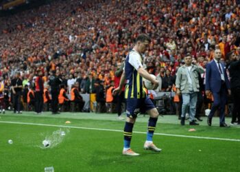 Kamil Aslan’ın analiz haberi l Fenerbahçe forması, Mert Hakan’dan büyüktür