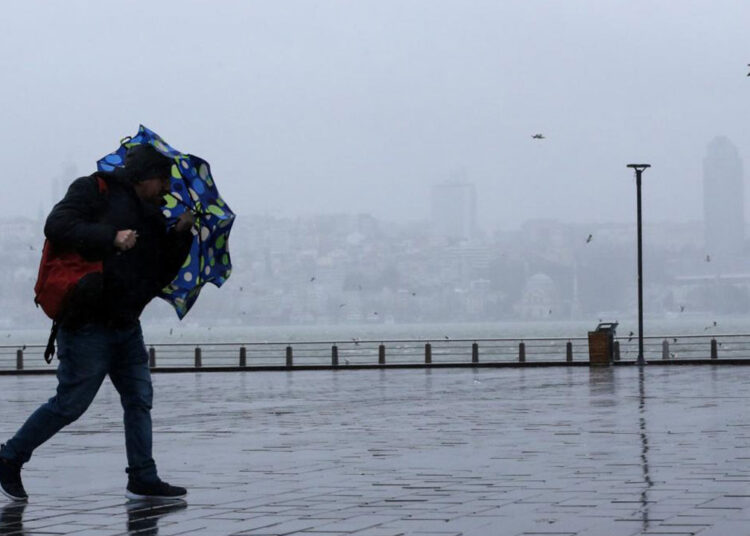 Meteoroloji uyardı, Rusya gelen serin hava akımıyla sıcaklıklar düşüşecek 1 Meteorolojiden sel, dolu, yıldırım ve fırtına uyarısı