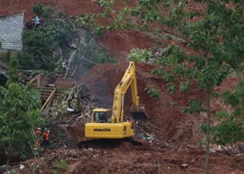 Papua Yeni Gine’de heyelan: 100’den fazla kişi toprak altında 7 Papua Yeni Gine’de heyelan: 100’den fazla kişi toprak altında
