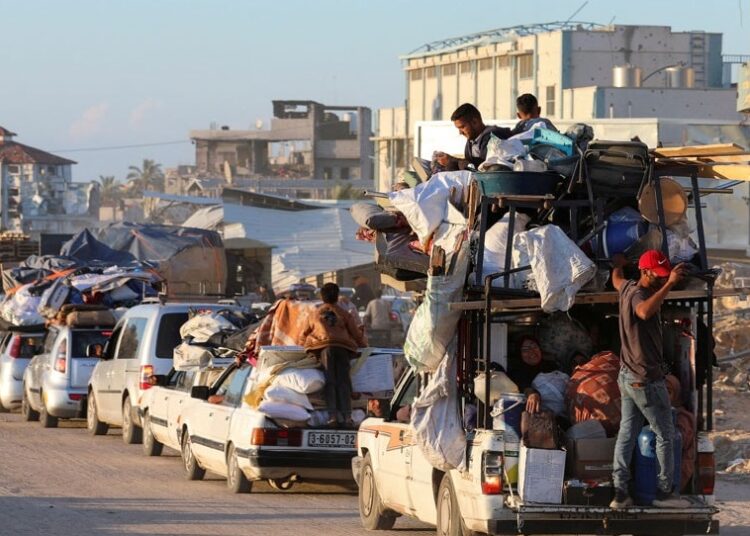İsrail, Refah'a kara saldırısı başlattı! Gazzeliler son sığınaklarından da kaçıyor 1 İsrail, Refah’a kara saldırısı başlattı! Gazzeliler son sığınaklarından da kaçıyor