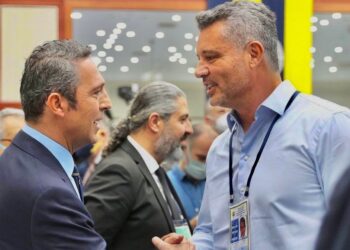 Ali Koç ve Sadettin Saran'ın yeni yönetim listesi belli oldu 5 Sadettin Saran çekildi, Ali Koç yeniden aday