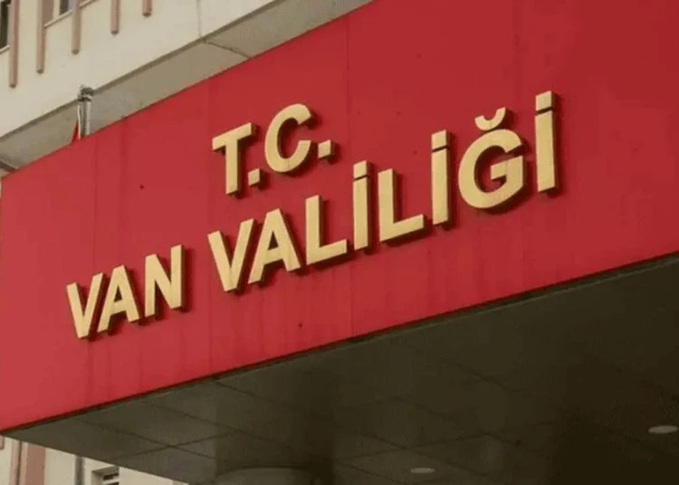 Van'da 6 günlük toplantı ve gösteri yürüyüşü yasağı 1 Van’da 6 günlük toplantı ve gösteri yürüyüşü yasağı
