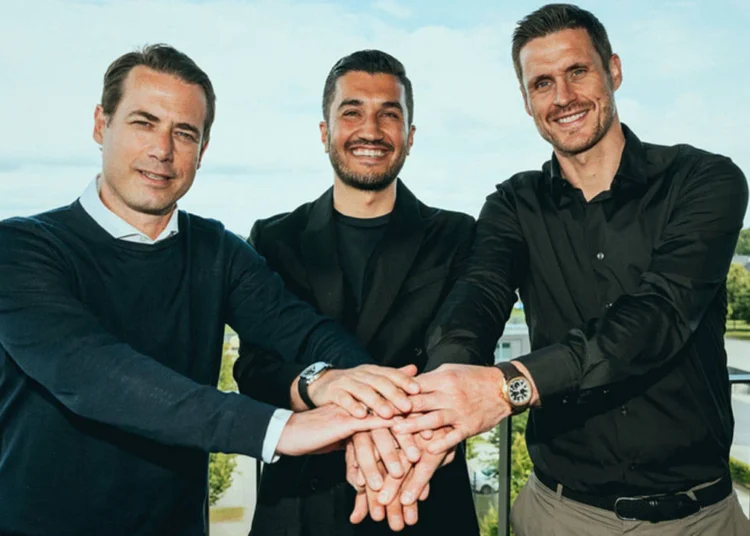 Borussia Dortmund'un yeni teknik direktörü Nuri Şahin oldu 1 Borussia Dortmund’un yeni teknik direktörü Nuri Şahin oldu