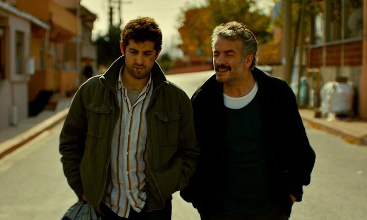 Nuri Bilge Ceylan'ın Ahlat Ağacı filminin kamera arkası belgeseli yayınlandı 1 Nuri Bilge Ceylan’ın Ahlat Ağacı filminin kamera arkası belgeseli yayınlandı