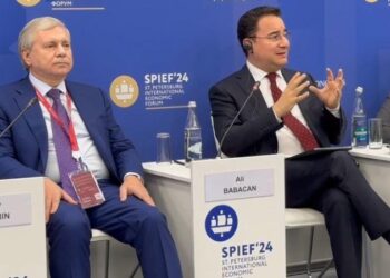 Ali Babacan’a dünya medyasından yoğun ilgi