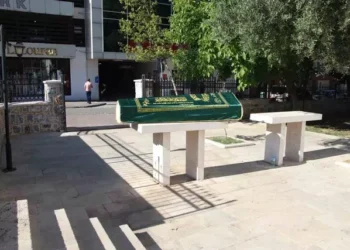 Caminin musalla taşında sahipsiz cenaze!