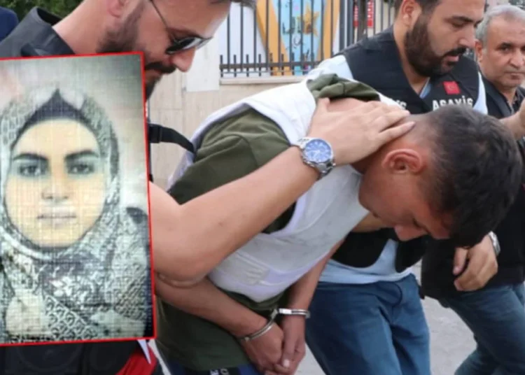 Komşu kadını çocuğunun önünde bilezikleri için öldürmüş 1 Komşu kadını çocuğunun önünde bilezikleri için öldürmüş