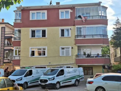 Evinde eşini başkasıyla yakalayan koca ikisini de öldürüp intihar etti