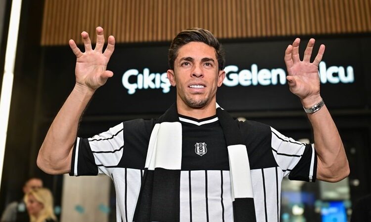 Beşiktaş, Gabriel Paulista transferini duyurdu