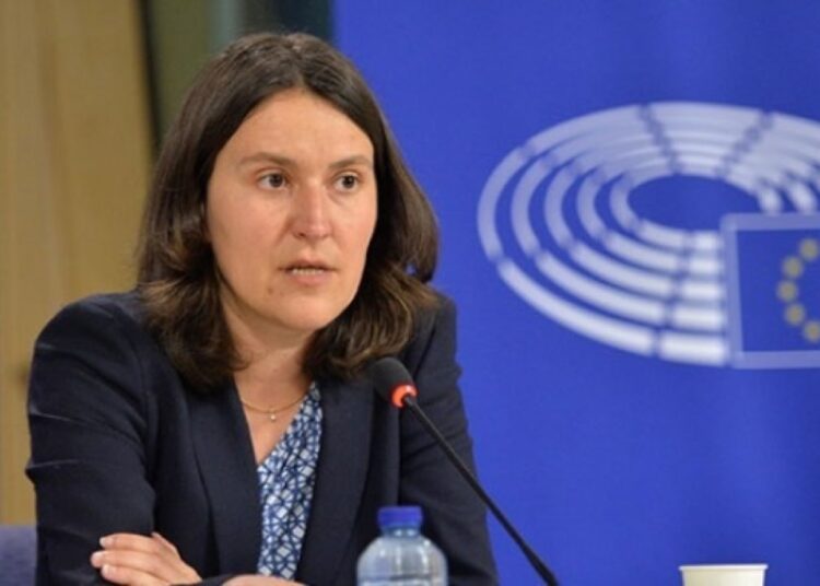 Kati Piri’den Erdoğan’a kayyım tepkisi 1 Kati Piri’den Erdoğan’a kayyım tepkisi