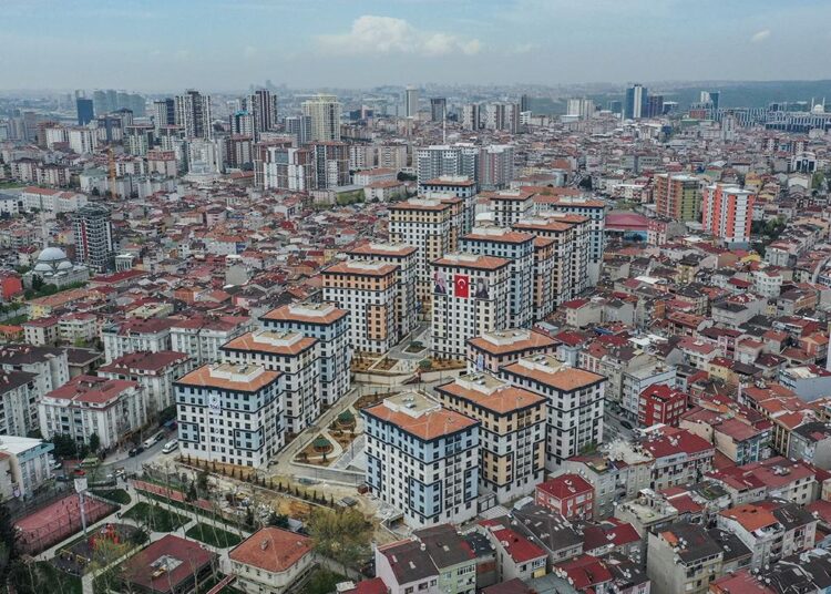 Emlak ilanlarında yüksek artış yapan mal sahiplerine ceza geliyor 1 Konut kredisinde 1 milyon TL’nin geri ödemesi 5 milyon!