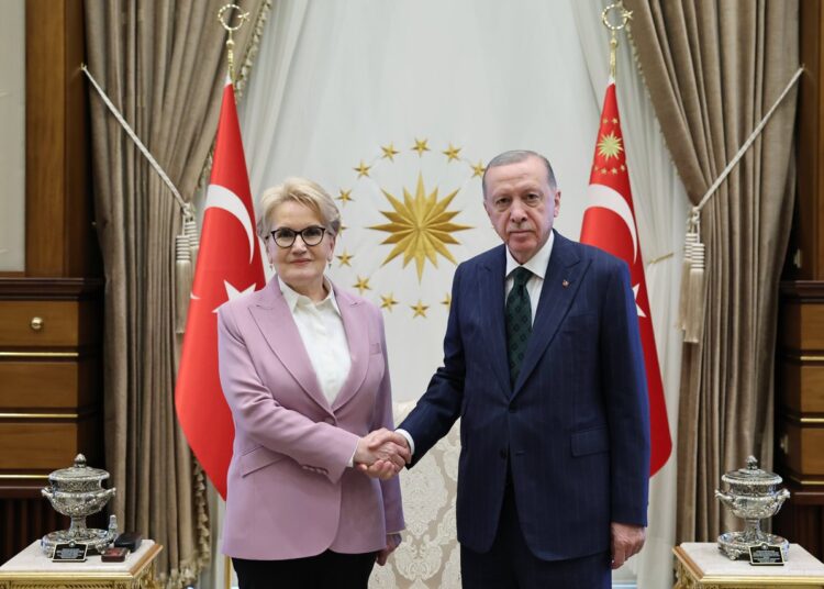 Cumhurbaşkanı Erdoğan ile Meral Akşener Beştepe’de görüştü