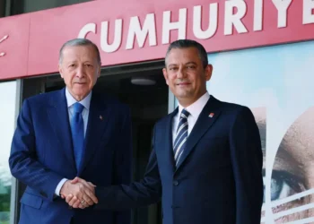 Özgür Özel’den Erdoğan’la görüşmesine tek kelimelik yorum