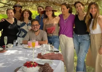 Ali Sabancı’ya eşinden doğum günü sürprizi