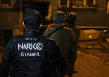 Jandarmadan uyuşturucu operasyonu! 20 ilde 56 kişi tutuklandı