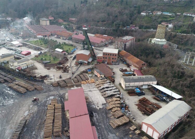 Zonguldak’ta maden ocağında göçük: 1 işçi işçi toprak altında