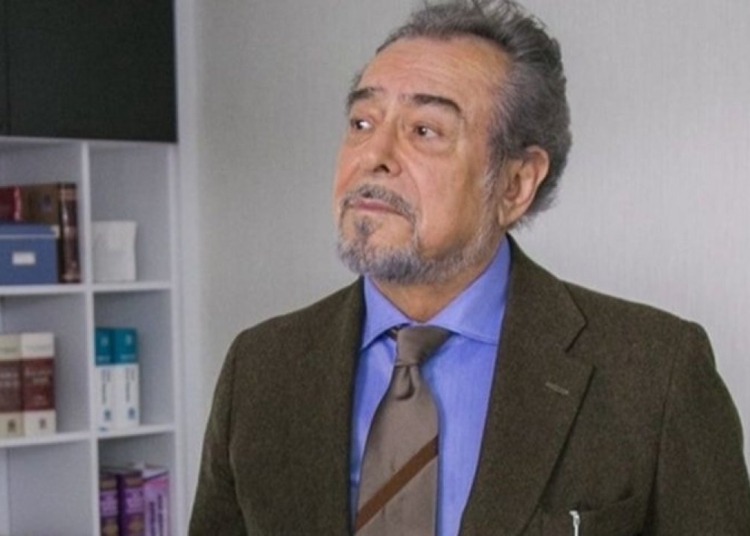 Gazeteci Güneri Civaoğlu hastaneye kaldırıldı