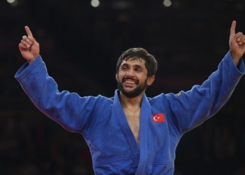 Milli judocu Salih Yıldız, Paris 2024’te yarı finale yükseldi