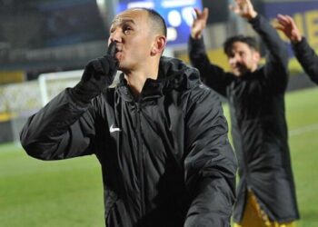 Umut Bulut futbolu bıraktı