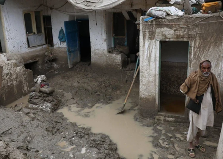 Afganistan’da sel: 40 ölü, 347 yaralı 1 Afganistan’da sel: 40 ölü, 347 yaralı