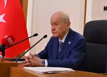 Aslı Güney yazdı l “MHP ve ülkücü gençlik sokakta olmayacaktır” 5 Babacan: Bahçeli’nin bir ayağı siyasetin, öbür ayağı mafyanın içinde