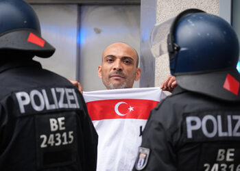 Berlin’de bazı Türk taraftarlara gözaltı