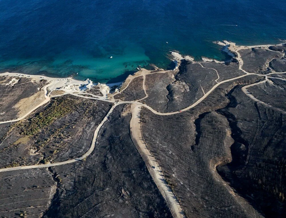 Çeşme’de çıkan yangında hayatını kaybeden üç kişiyle ilgili acı ayrıntı: Kaçmasalardı ölmeyebilirlerdi